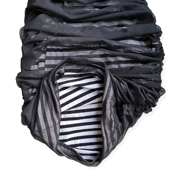 BCBGMaxAzria Black & White Striped Ruched Mesh Bodycon Dress, sz XS - Picture 11 of 14